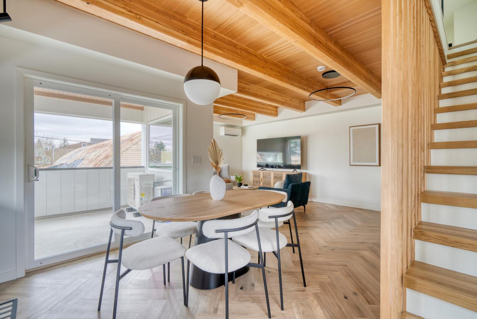 Lively Alberta Arts Townhome Holiday home Portland