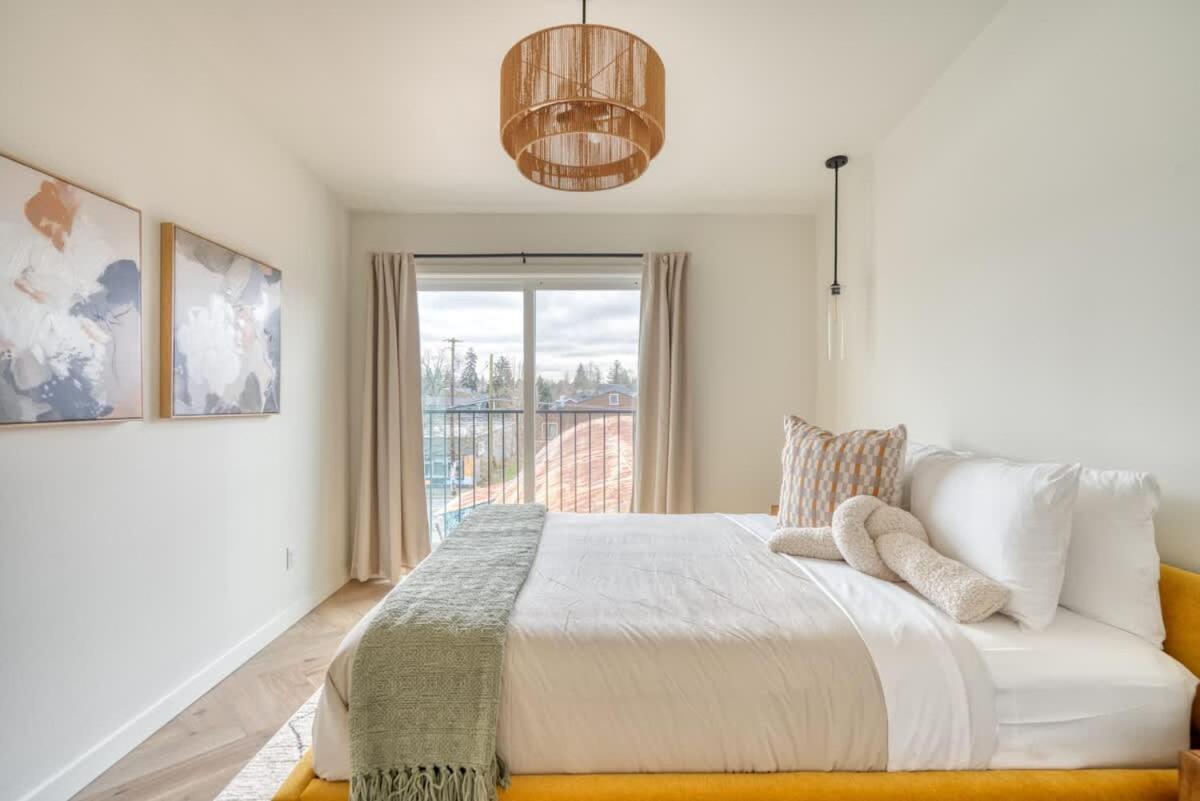 Holiday home Lively Alberta Arts Townhome *
